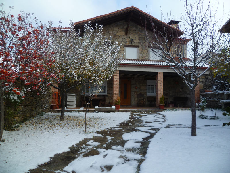 Casa Rural Ermita de Gredos y El Artesano, Navarredonda de Gredos